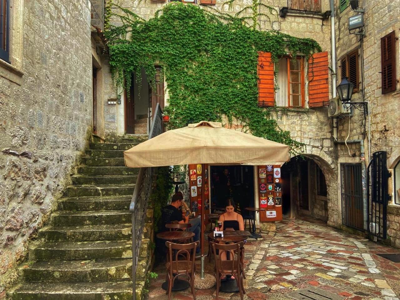 La Mia Amore Kotor Luaran gambar